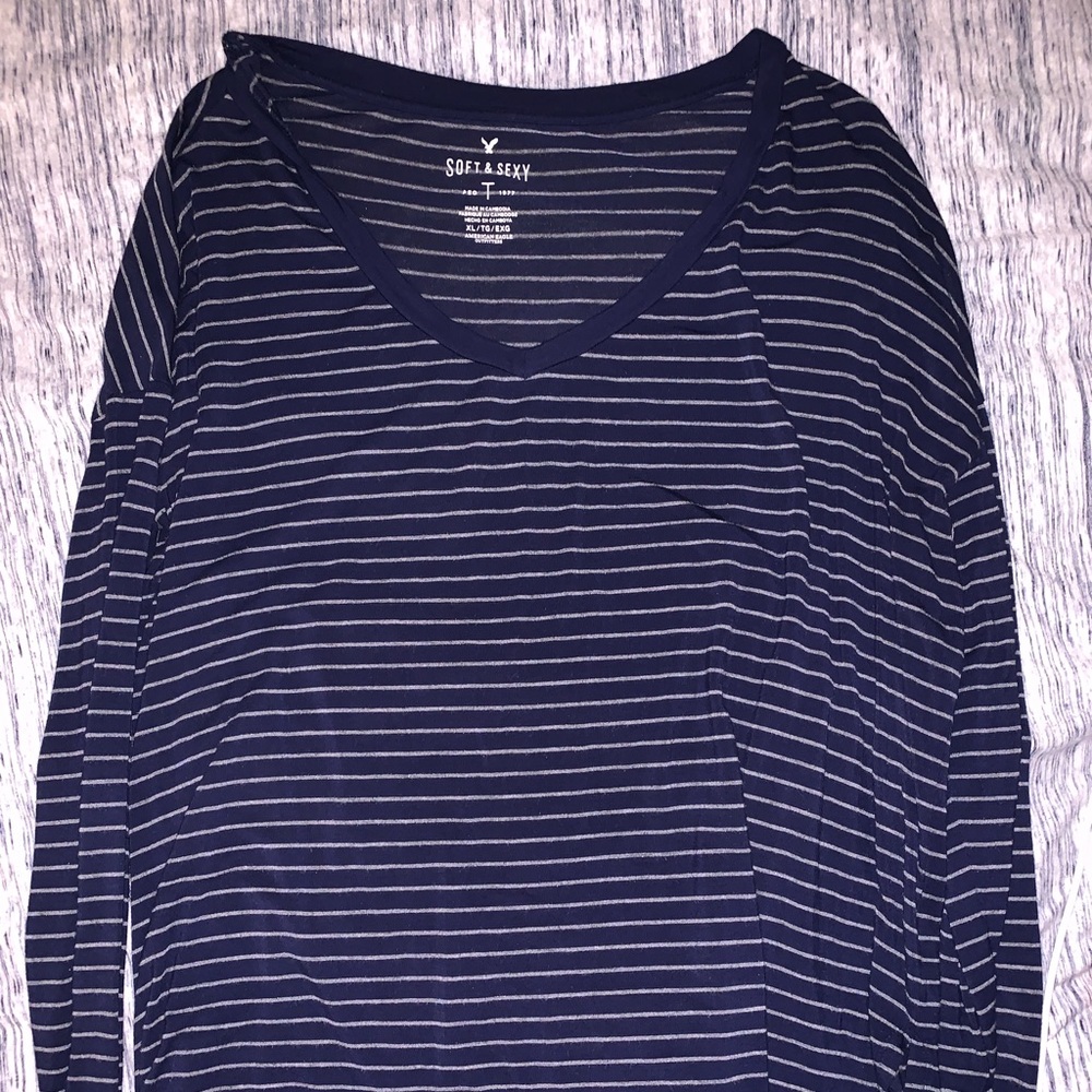 American Eagle long sleeve